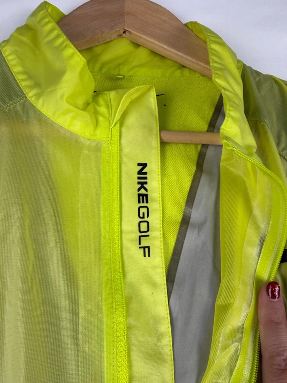 Nike Golf HyperAdapt 1/2 Zip Wind & Water Resistant Jacket Men's Medium Like New